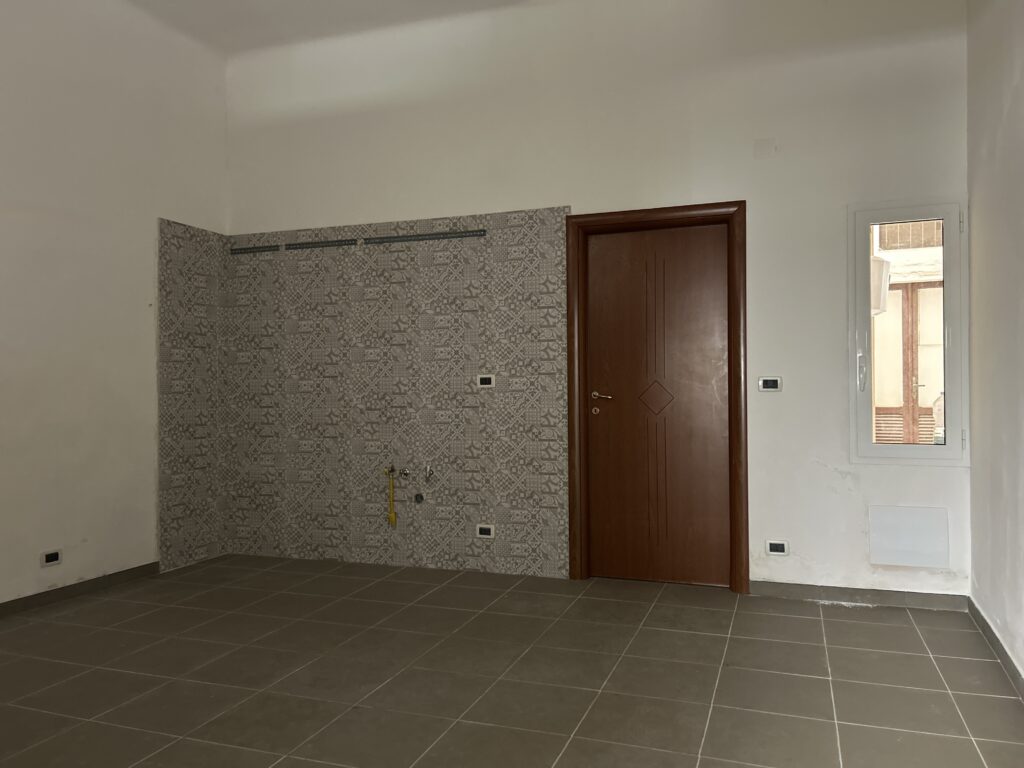 Grazioso Bilocale a Grottaglie – Zona Centrale